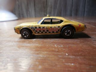 @@ Rare Hot Wheels Redline Maxi Taxi Olds 442 @@