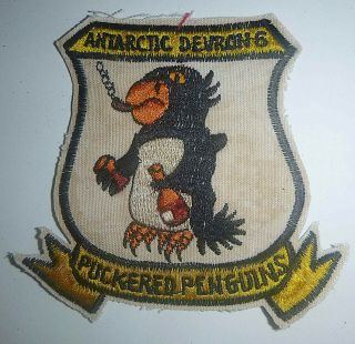 The Puckered Penguins - Rare Patch - Us Antartic Devron 6 - Vietnam War Era,  479