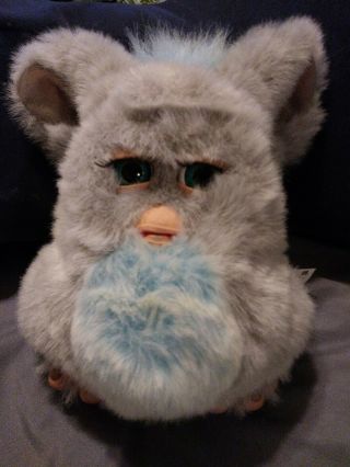 2005 Furby Gray Blue With Mohawk Blue Eyes Electronic Rare Big Feet 59294
