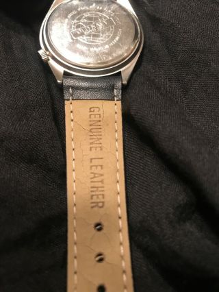 Old Navy vintage Magic watch,  Early 90’s,  wind up with wagging tail.  RARE FIND 3