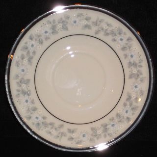 RARE DISCONTINUED LENOX CHINA WIND SONG DEMI / DEMITASSE CUP & SAUCER SET 4