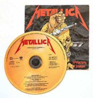 Extremely Rare Metallica: Harvester Of Sorrow 3 Track Gold Cd Single.  Metcd 2