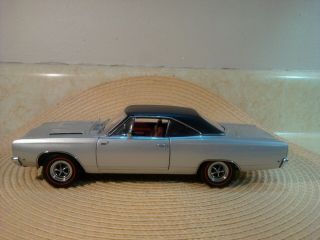 Danbury 1968 Plymouth Road Runner.  Rare 383 Coupe.  1:24.  No Box.  Issue