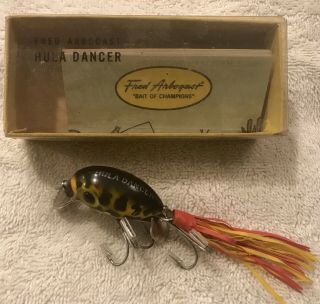 Fishing Lure Fred Arbogast Hula Dancer Rare Yellow Coach Dog Tackle Box Bait