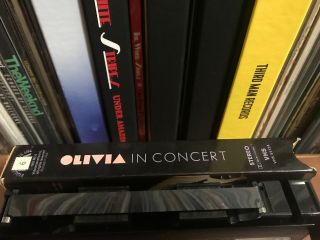 Olivia Newton - John: In Concert 1982 (VHS) - Rare (Not On DVD) VG, 3