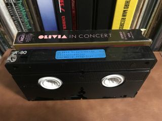 Olivia Newton - John: In Concert 1982 (VHS) - Rare (Not On DVD) VG, 4