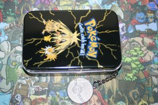 Vintage Rare 2000 Pokemon Zapdos/jolteon/pikachu Collector 