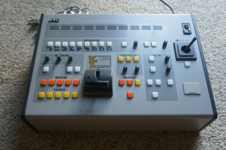 Rare Jvc Km - 1600 Y/c Special Effects Generator Vision Mixer