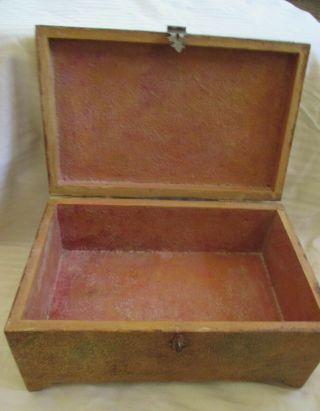 Rare Vintage 1940 ' s Resin Glazed Wood Box W/3 - Dimensional Ceramic Rose Design 3