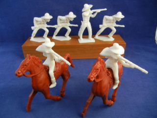 Tim Mee White Cowboys Rare Hard To Find 6 Vintage Western Toy Soldiers 2 Horses