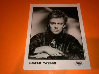 Queen Rare Promo Roger Taylor Official Vintage Photo 8 " X 10 " Fun In Space