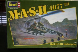 1/35 Revell Mash 4077th Bell H - 13h Helicopter Detail Model Rare Vintage