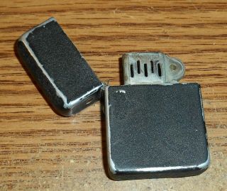 VINTAGE MATAWAN THE WINDY WWII BLACK CRACKLE LIGHTER/VERY RARE 3