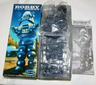Rare Forbidden Planet Robby The Robot Unbuilt Model Kit Polar Lights Black Editi