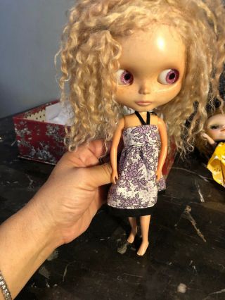 Hasbro Takara Tomy Blythe Doll Purple & Black Dress Changing Color Eyes Rare