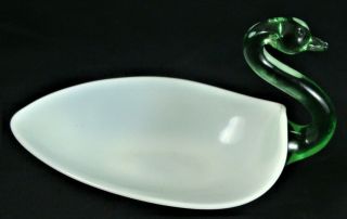 Rare Vintage Duncan Miller Glass Pall Mall Swan White Body Green Neck & Head