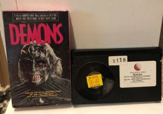 Demons Beta Lambero Bava Billy Idol Motley HORROR RARE 1986 Beta Not VHS 2