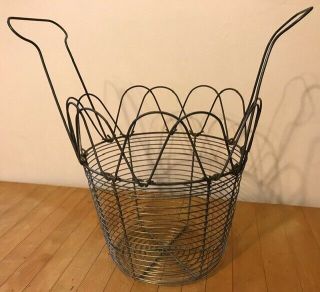RARE Antique/Vtg Metal Wire Egg Basket Holder Carrier Hanging Farm Country Decor 5