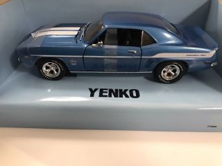 1969 Yenko Camaro / Z/28 Ertl 1/18 Blue RARE Fast & Furious Movie Style 3