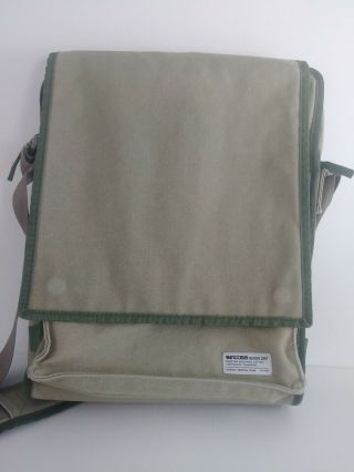 Incase Nylon Tech Sling / Side Bag Messenger Bag Brief Rare Discontinued