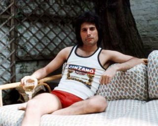 Freddie Mercury & Queen Hard To Find Rare 8x10 Photo 39