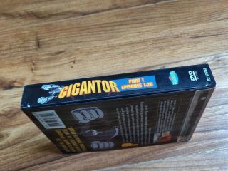 Gigantor - Boxed Set One: Episodes 1 - 26 DVD,  2002,  4 - Disc Set - Rare 2