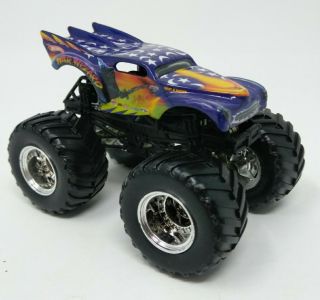War Wizard - Monster Jam Truck Metal Base Hot Wheels Rare 1:64 Scale