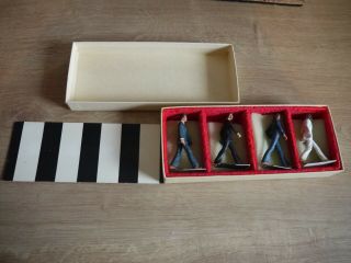 The Beatles Abbey Road Set Of 4 Lead Figures Box RARE COLLECTORS 5