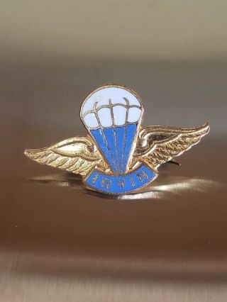 Rare World War Ii Era British Irvin Parachute Company Badge C Clasp