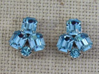 Rare Vintage Estate Signed Weiss Tiffany Blue Rhinestone Clip Earrings