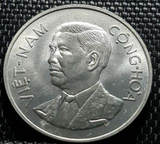 1960 Vietnam 50 Su Coin " Rare " Unc Dia 31mm (plus 1 Coin) D2585