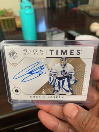 2018 - 19 Sp Authentic Curtis Joseph Sign Of The Times Auto Rare Cujo Maple Leafs