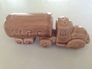 Vintage S & P Co Truck And Tanker Salt And Pepper Shakers Rare