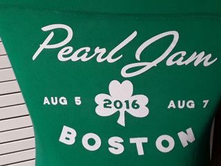 Pearl Jam 2016 T Shirt Womens Large Fenway Wrigley Chicago Boston Rare Green