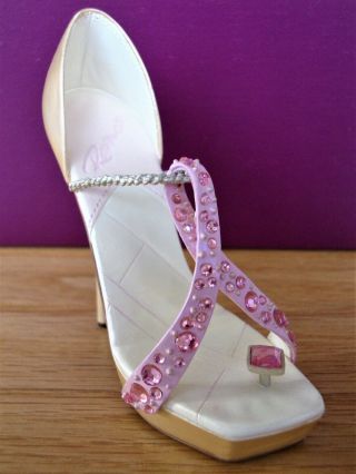 Just The Right Shoe - Pink Ribbon Miracle,  2006 Breast Cancer awareness,  RARE 2