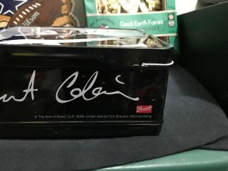 NIrvana Kurt Cobain Lunchbox Neca w/Thermos Bravado Autograph Reprint Rare 2005 6