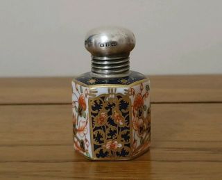 Very Rare Royal Crown Derby - Imari 6299 - Miniature Perfume Bottle - C.  1909.