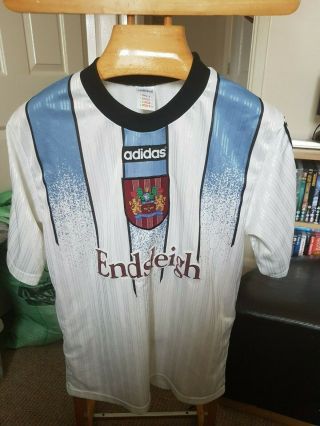Rare Old Burnley Away Football Shirt Size Medium