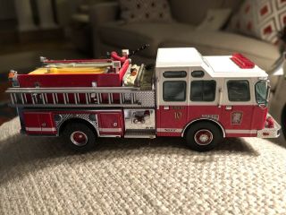 Rare Code 3 District Of Columbia Engine 10 Fire Truck “sauce” Le Flawless
