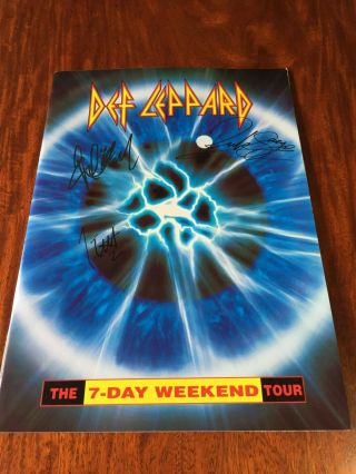 " Def Leppard " The 7 - Day Weekend Tour 1992 - 93 Signed Booklet Rare