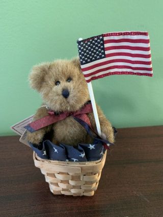 Patriotic Boyds Bears Basket Set - " Little Bangles " With Flag And Basket - Rare