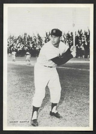 Very Rare 1960 York Yankees Mickey Mantle B&w Photo Pak Batting Photograph