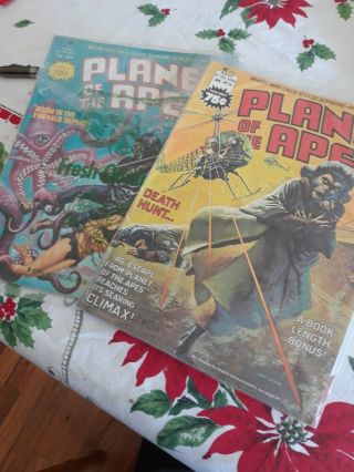2 Vintage Rare Planet Of The Apes Magazines.  15 And 16.