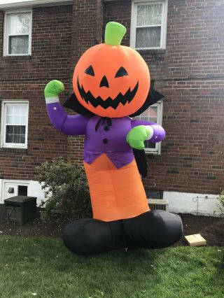 Rare Gemmy 12 Feet Tall Inflatable Pumpkin Vampire Dracula Blow Up