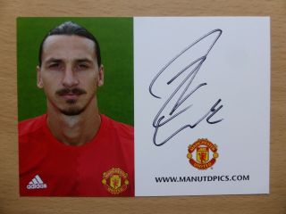 2016 - 17 Zlatan Ibrahimovic Signed Man Utd Club Card - Rare (13998)