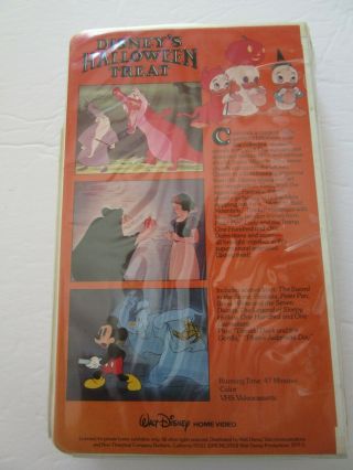 Disney ' s Halloween Treat VHS 1982 in clamshell case RARE 2