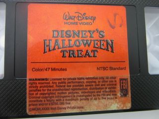 Disney ' s Halloween Treat VHS 1982 in clamshell case RARE 7