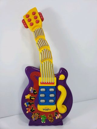 Rare 2004 The Wiggles Wiggley Giggly Electronic Toy Guitar Sings And Dances