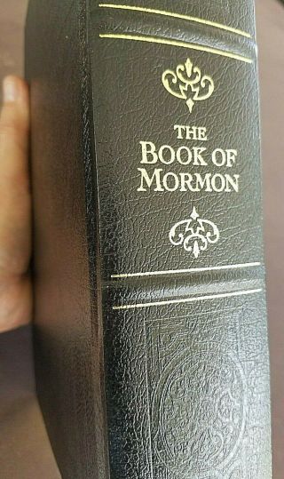 RARE 2001 Leather FAMILY heirloom Book Of Mormon GOLD gilded Cover and Pages MIB 8