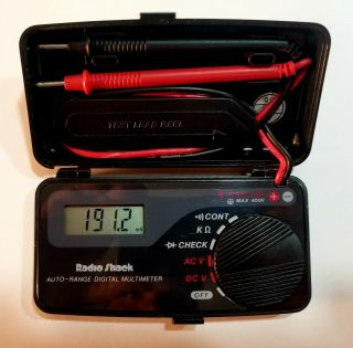 Radio Shack 22 - 179 Rare Pocket Size Auto - Ranging Lcd Digital Multimeter